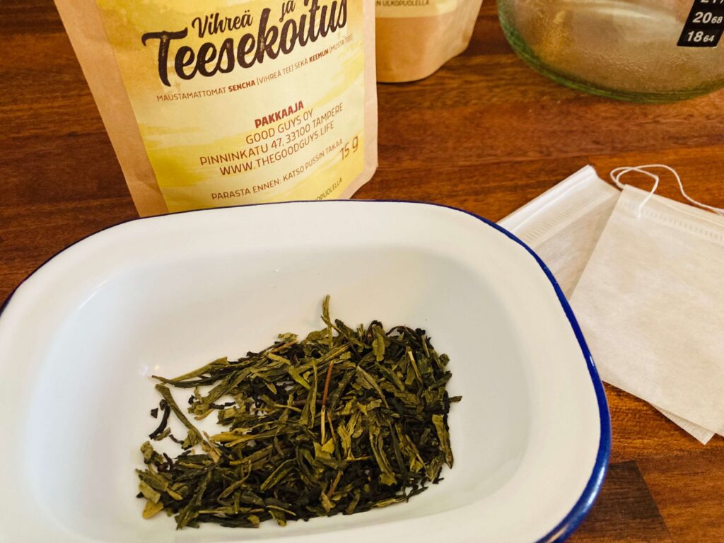 IMG_7425 Green tea leaves in a white bowl