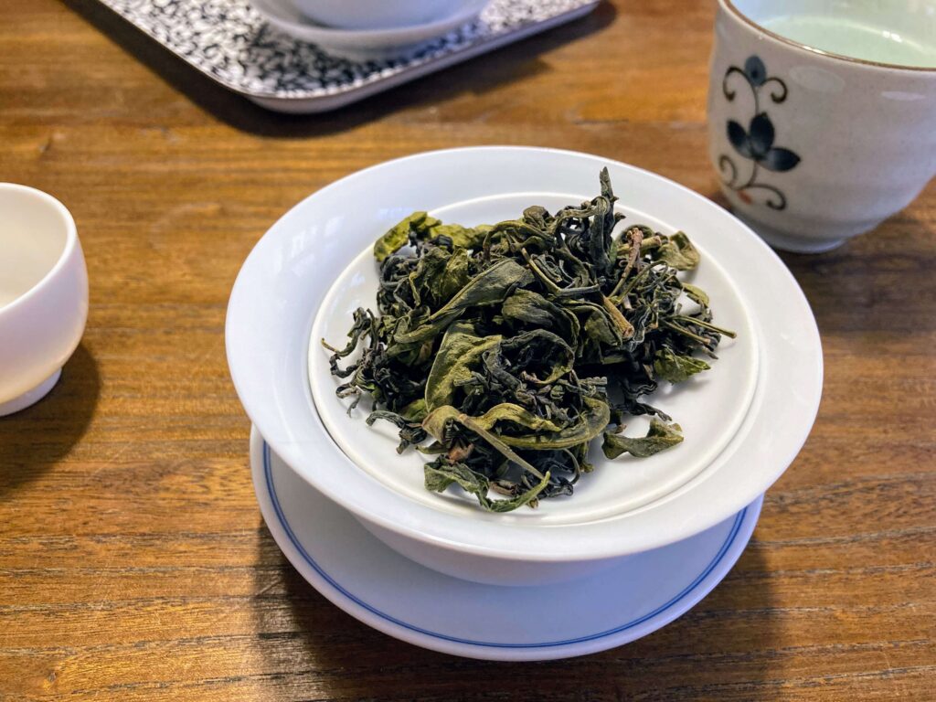 Koshun cultivar, dry tea leaves