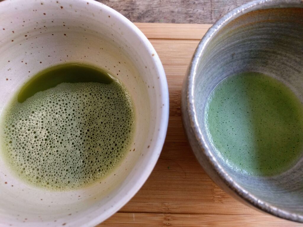 Matcha-comparison-low-vs-high-quality two bowls of matcha, comparing low grade and high grade matcha